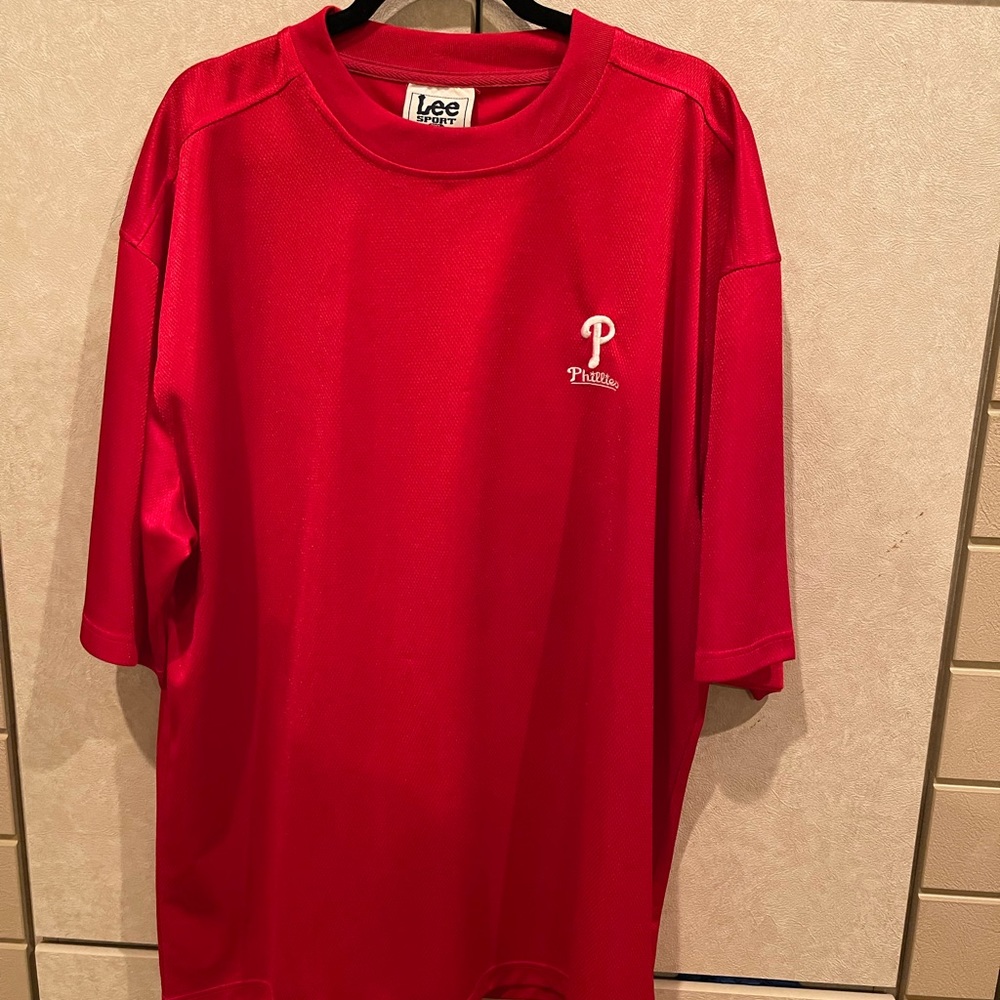 Men’s Lee Sports Phillies Jerseys. Size 2XL. Excellent Condition.
